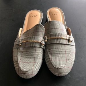 Size 9 Women's Remmy Plaid Backless Loafers